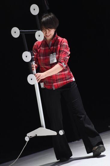 Theoretical Model of Absolute Freedom and Five performances as part of Golden Mask festival