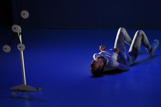 Theoretical Model of Absolute Freedom and Five performances as part of Golden Mask festival