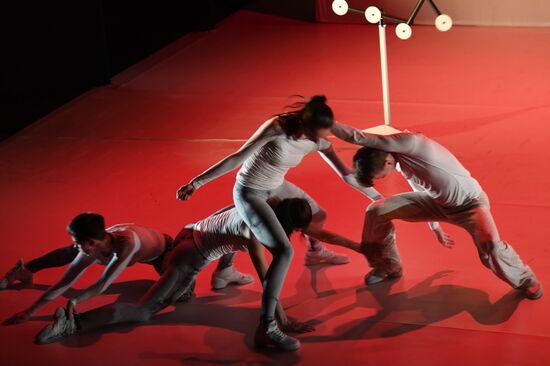 Theoretical Model of Absolute Freedom and Five performances as part of Golden Mask festival