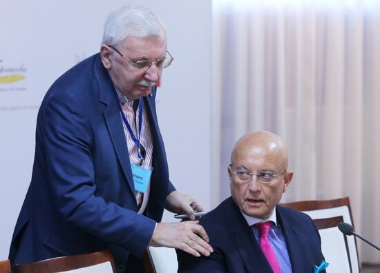 Assembly of the Council for Foreign and Defense Policy