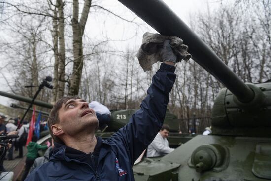 Community Cleanup Day in Moscow