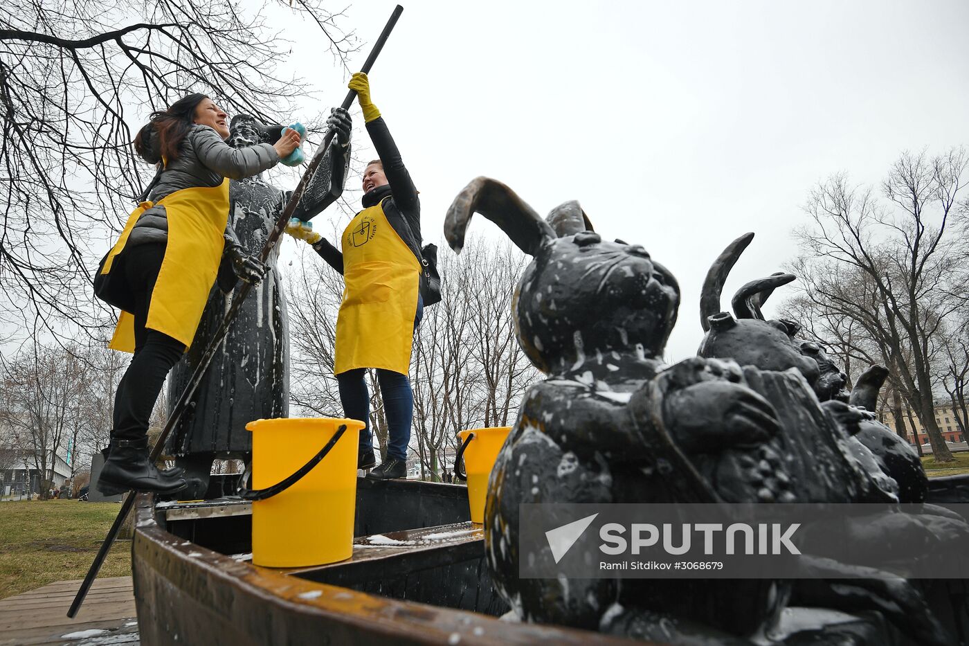 Community Cleanup Day in Moscow