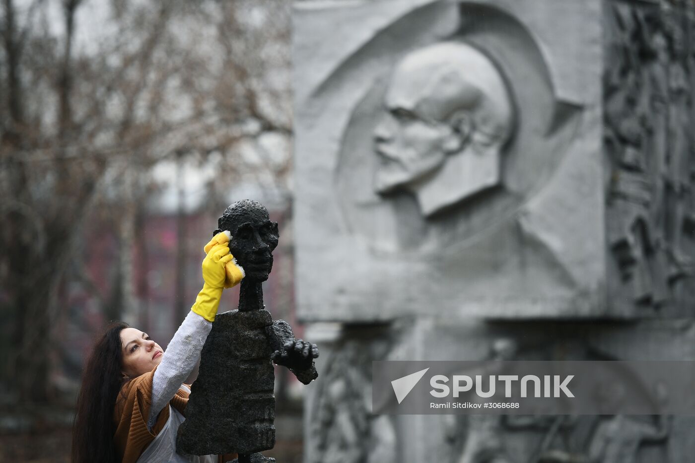 Community Cleanup Day in Moscow