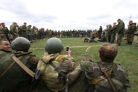 Competitions among special forces soldiers held in Donetsk People's Republic