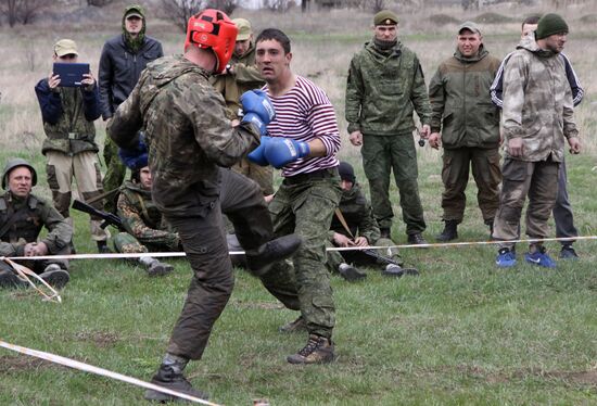 Competitions among special forces soldiers held in Donetsk People's Republic