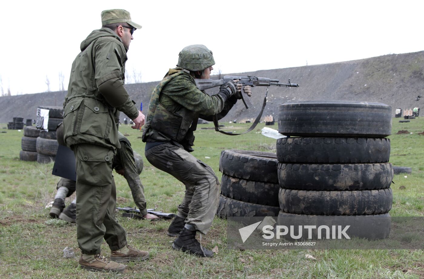 Competitions among special forces soldiers held in Donetsk People's Republic