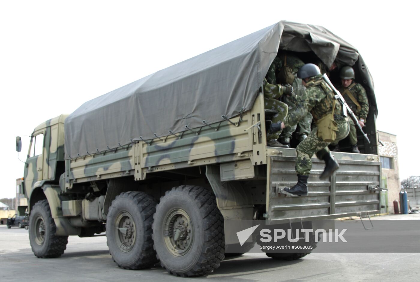 Competitions among special forces soldiers held in Donetsk People's Republic