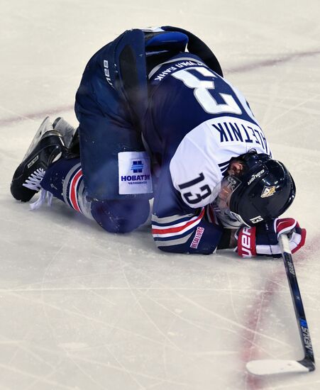 Kontinental Hockey League. Metallurg (Magnitogorsk) vs. SKA