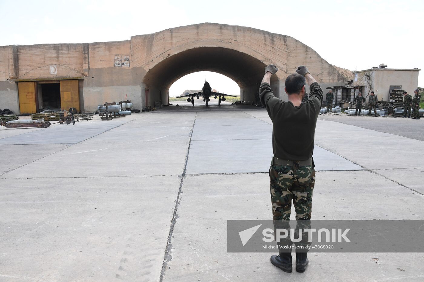 Syrian Air Forces resume flights from Ash Sha'irat air base