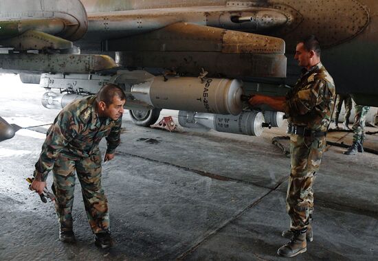 Syrian Air Forces resume flights from Ash Sha'irat air base