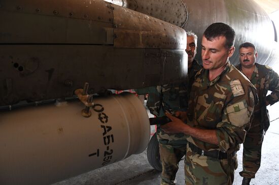 Syrian Air Forces resume flights from Ash Sha'irat air base