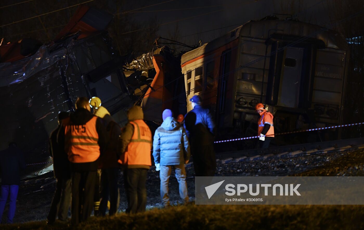 Two trains collide in the west of Moscow