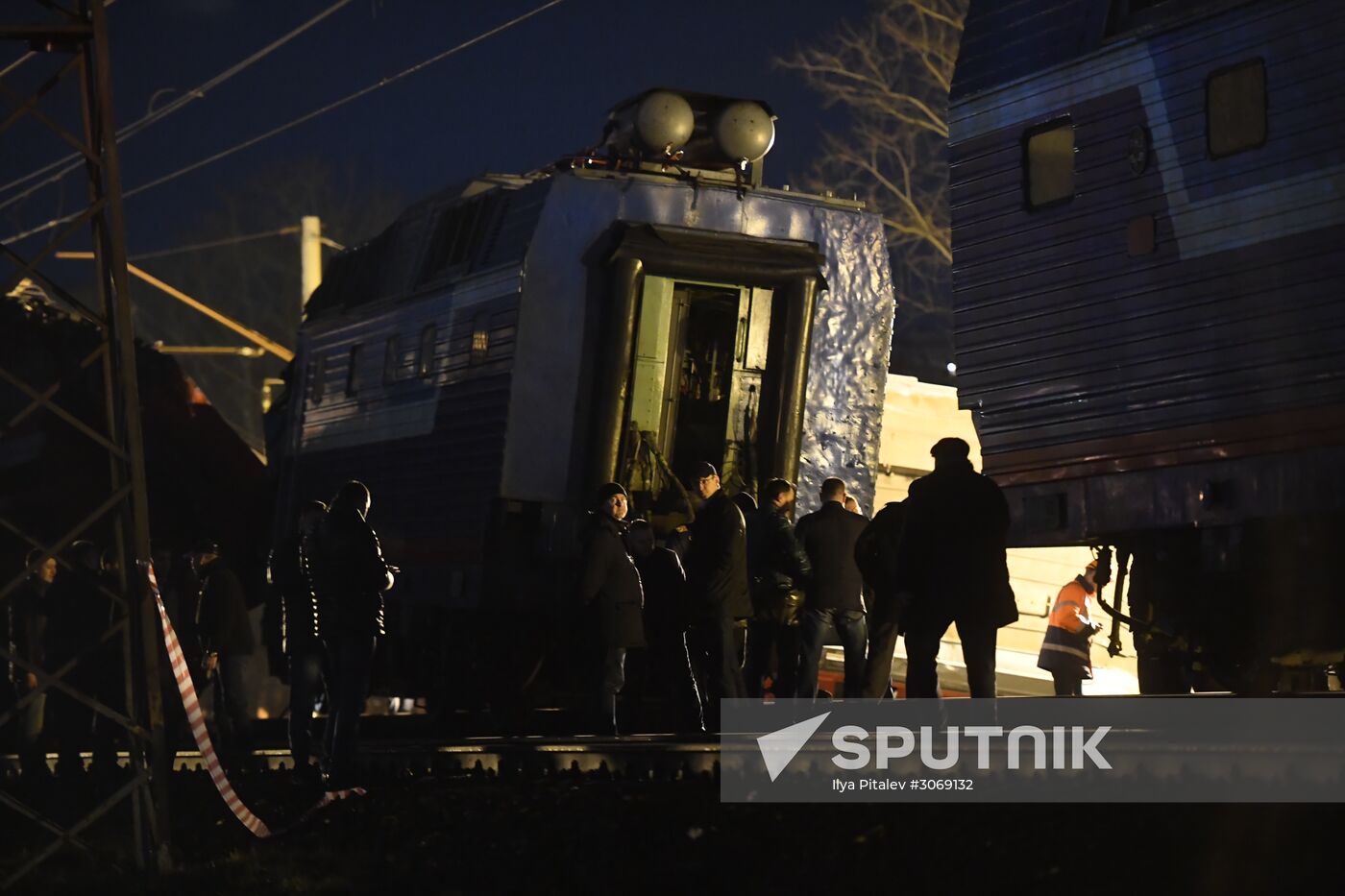 Two trains collide in the west of Moscow