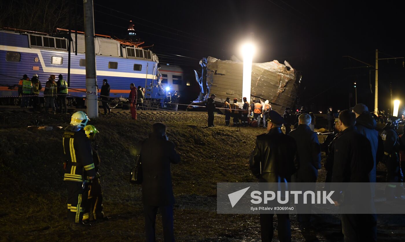 Two trains collide in the west of Moscow