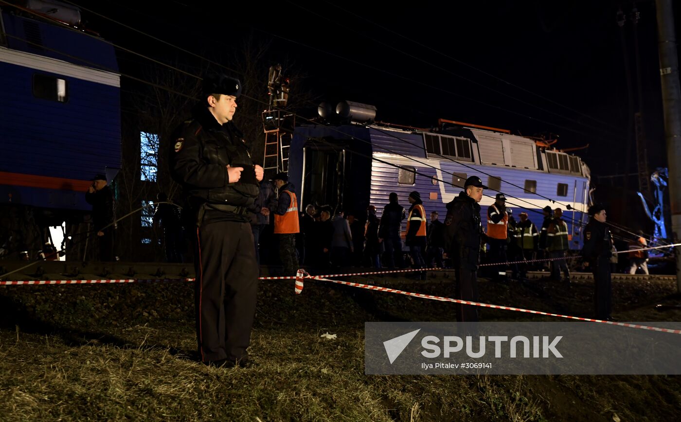 Two trains collide in the west of Moscow