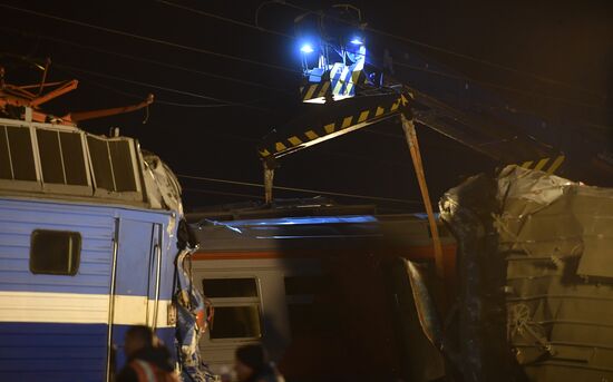 Two trains collide in the west of Moscow