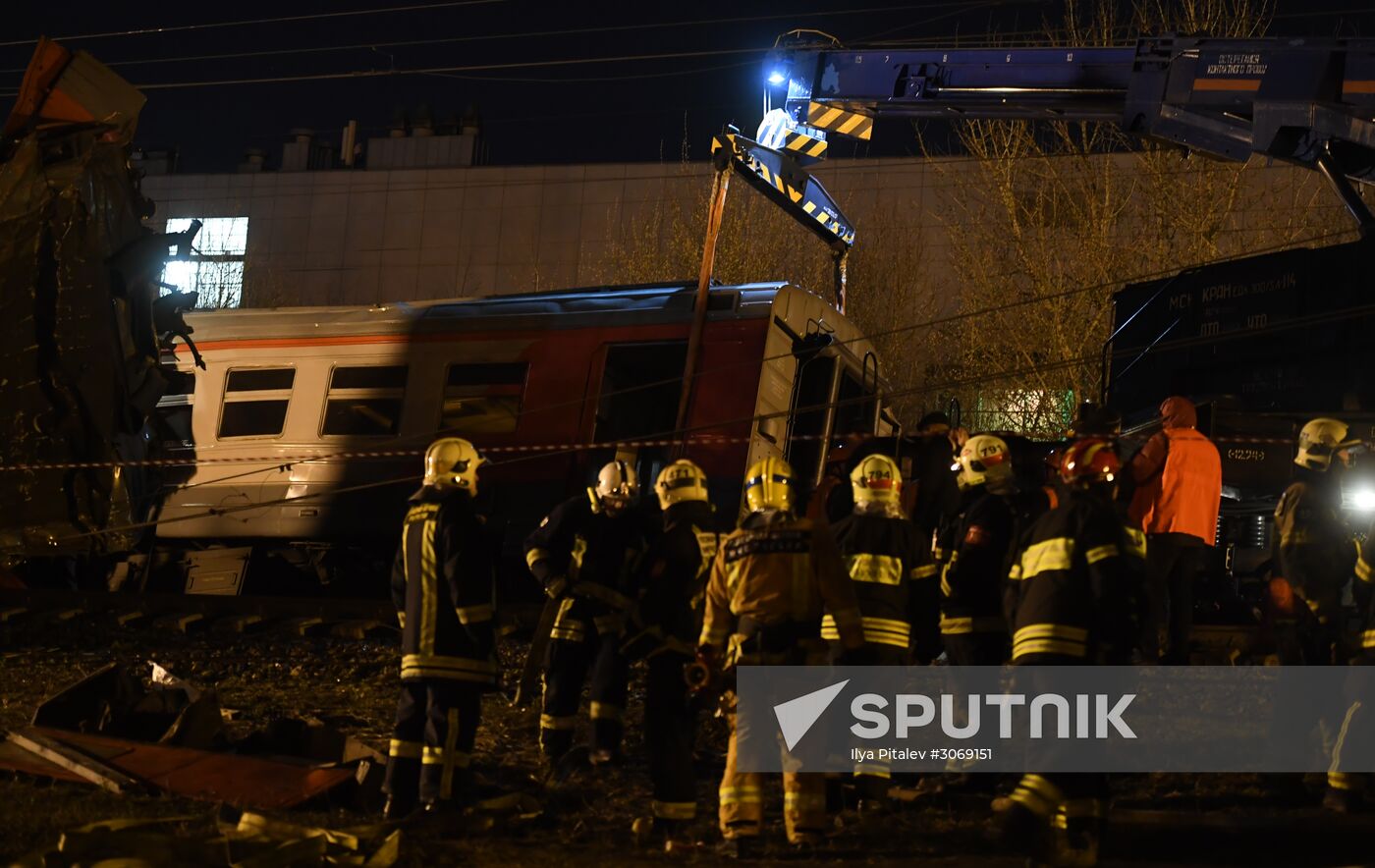 Two trains collide in the west of Moscow