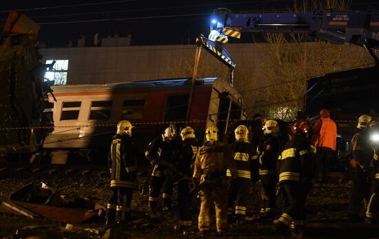 Two trains collide in the west of Moscow