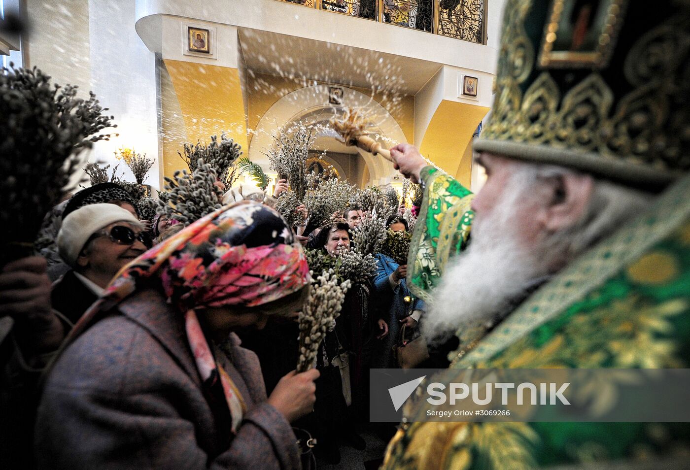 Palm Sunday celebrated in Russian cities