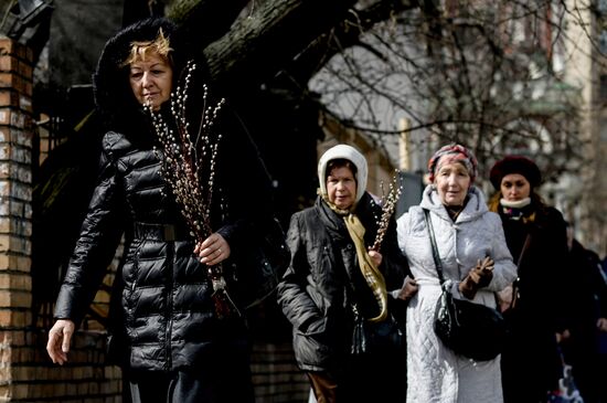 Palm Sunday celebrated in Russia cities