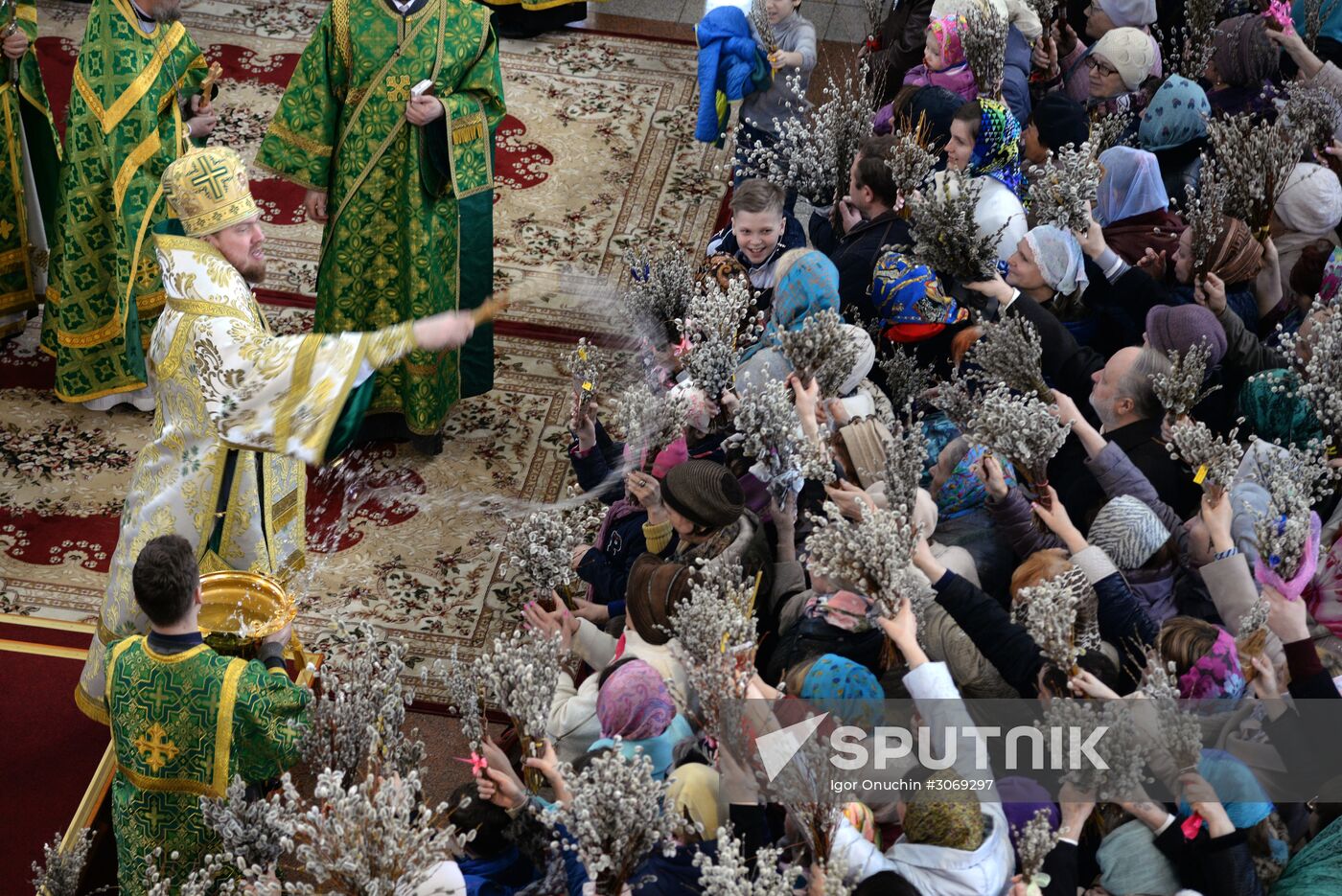 Palm Sunday celebrated in Russian cities