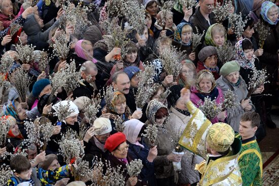 Palm Sunday celebrated in Russian cities