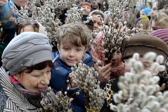 Palm Sunday celebrated in Russian cities