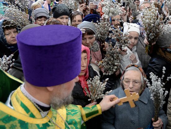 Palm Sunday celebrated in Russian cities