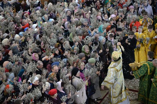 Palm Sunday celebrated in Russian cities