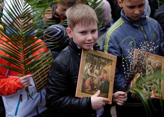 Palm Sunday celebrated in Russian cities