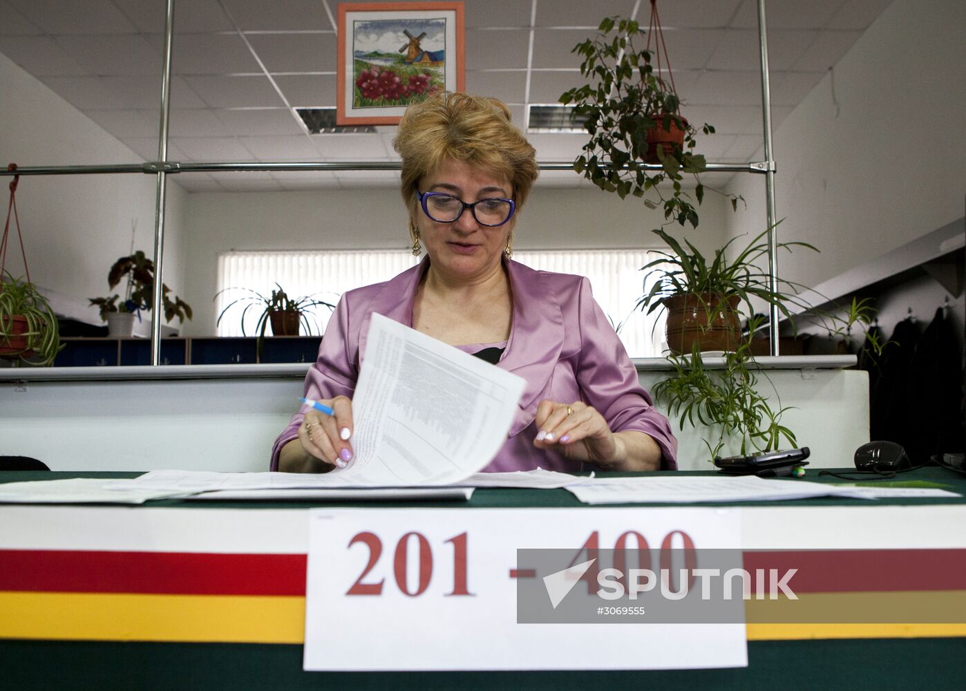 South Ossetia holds presidential election and South Ossetian presidential election and referendum on renaming the republic