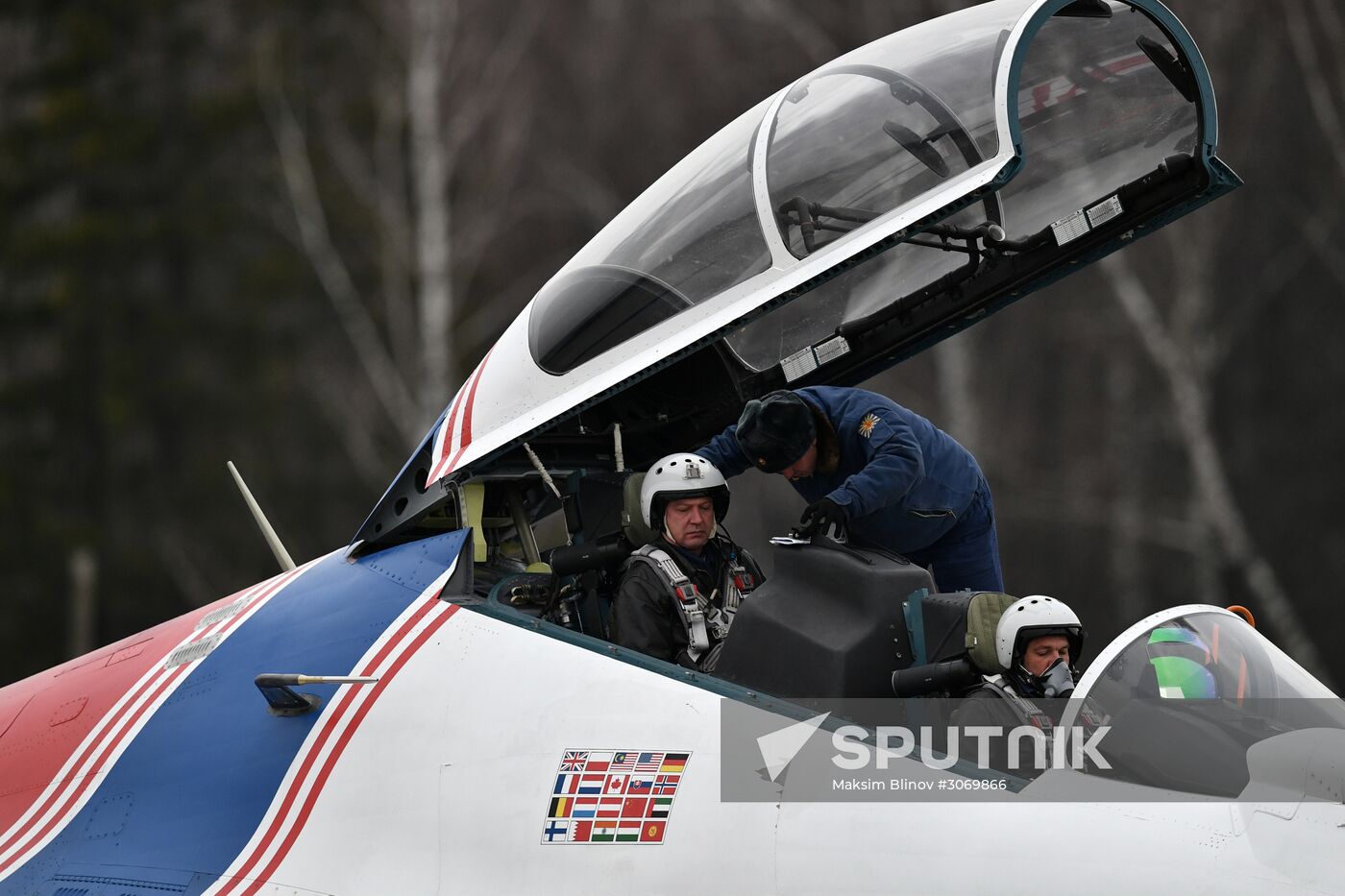 Rehearsal of Victory Day parade air show