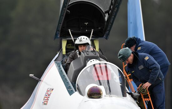 Rehearsal of Victory Day parade air show