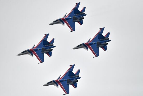 Rehearsal of Victory Day parade air show