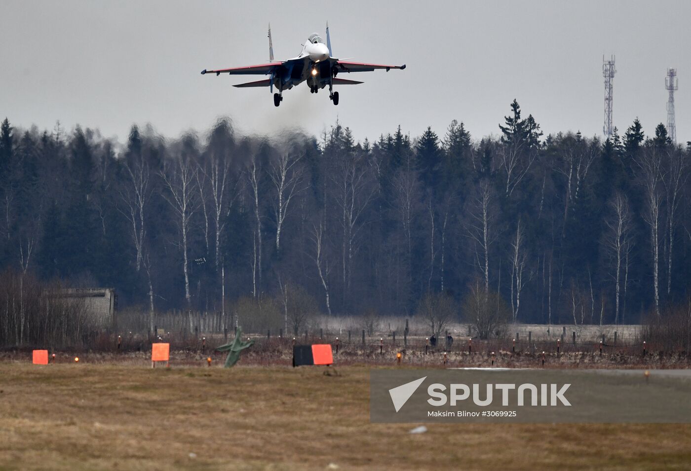 Rehearsal of Victory Day Parade's air show