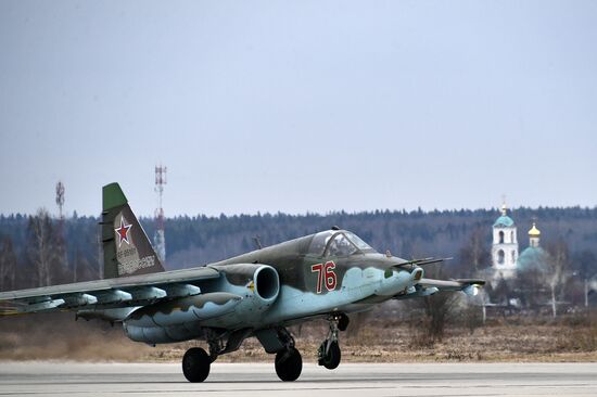 Rehearsal of Victory Day Parade's air show
