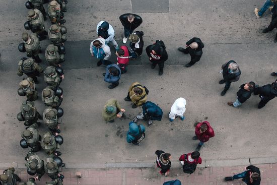 Radicals stage protests at Sberbank branches in Ukraine