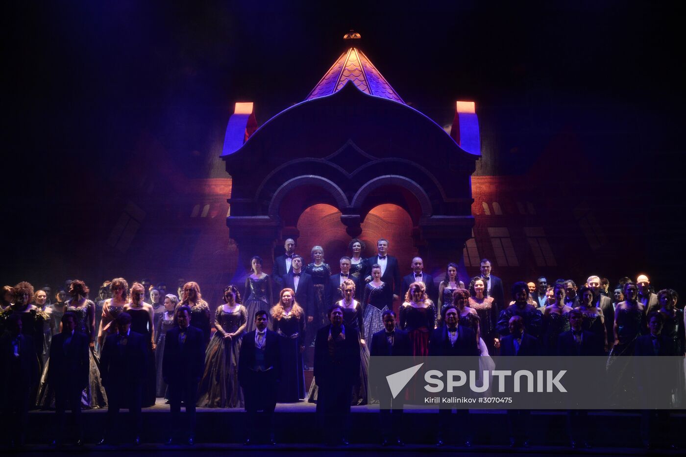 Helikon Opera marks 27 years