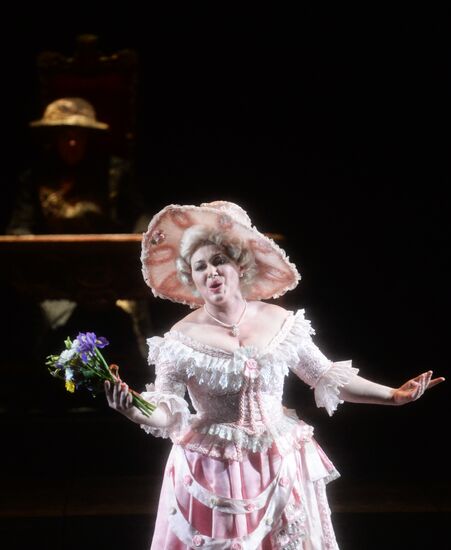 Helikon Opera Theater marks 27th anniversary
