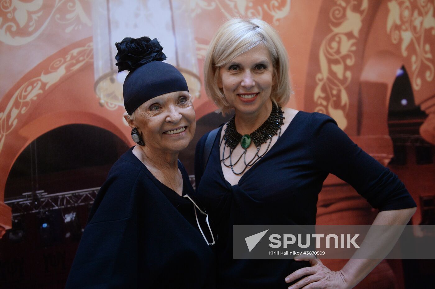 Helikon Opera Theater marks 27th anniversary