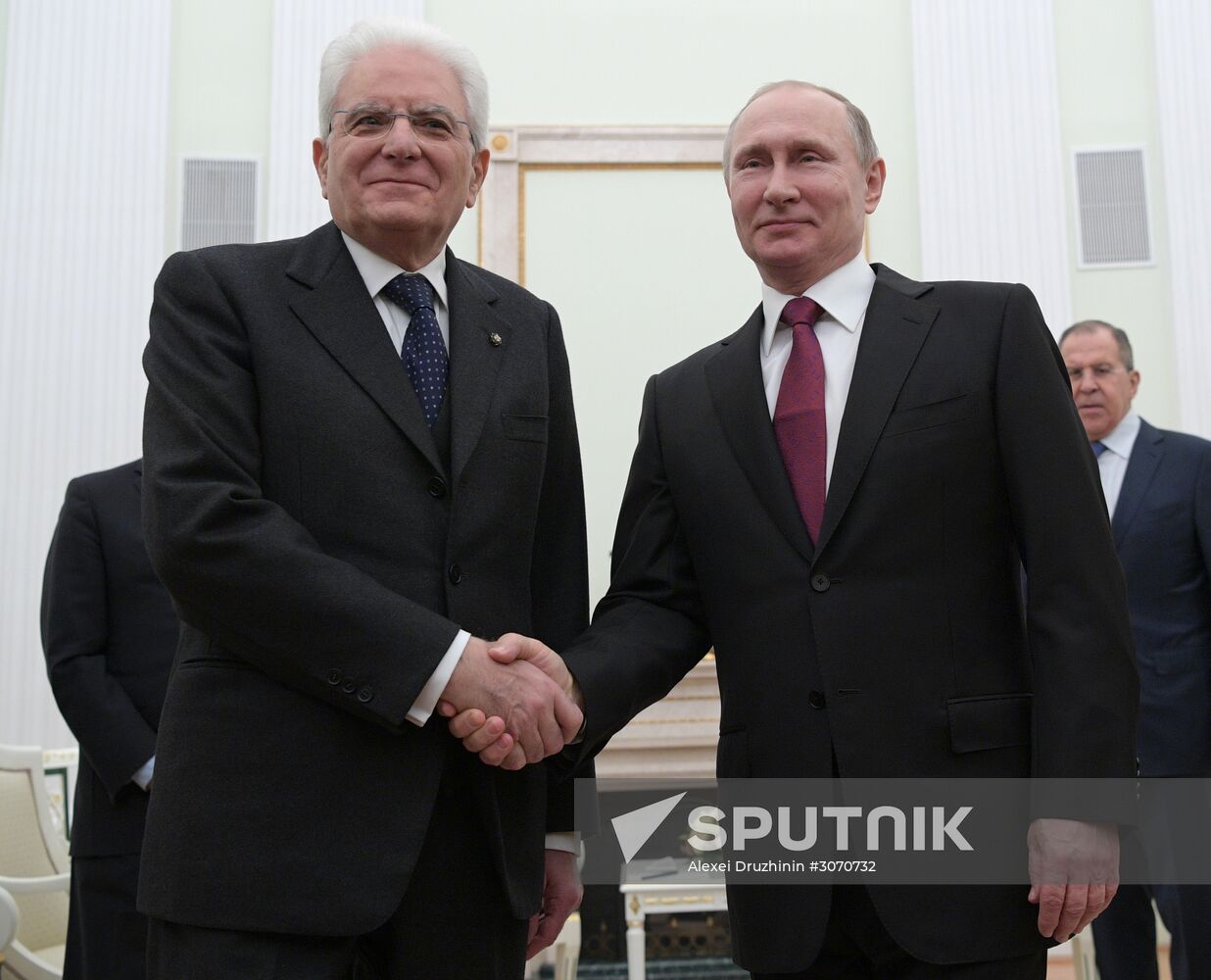 Vladimir Putin meets with Italian President Sergio Mattarella