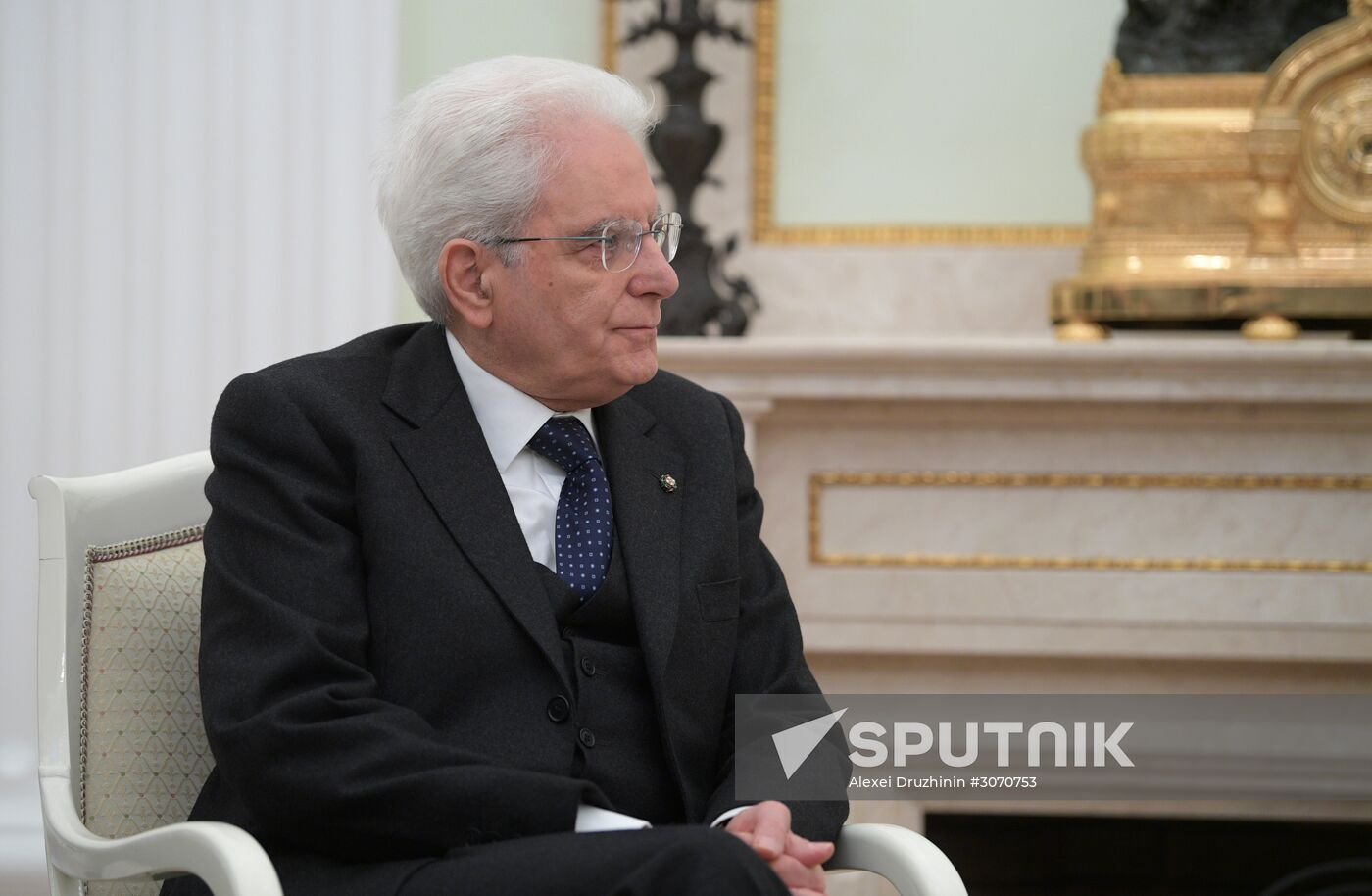 Vladimir Putin meets with Italian President Sergio Mattarella