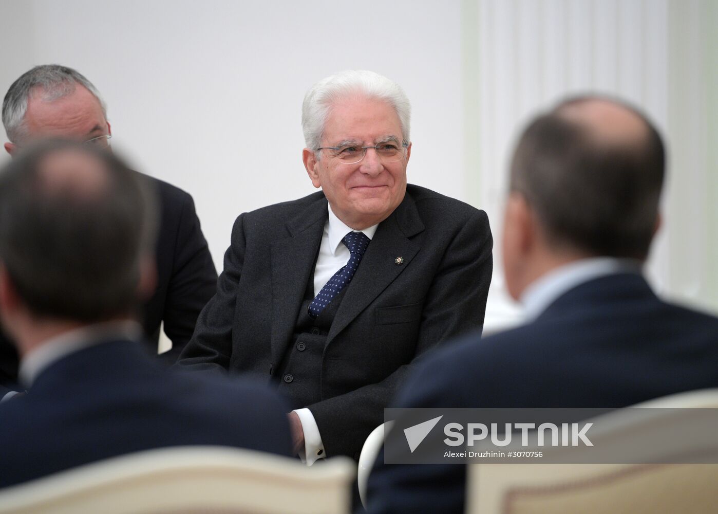 Vladimir Putin meets with Italian President Sergio Mattarella