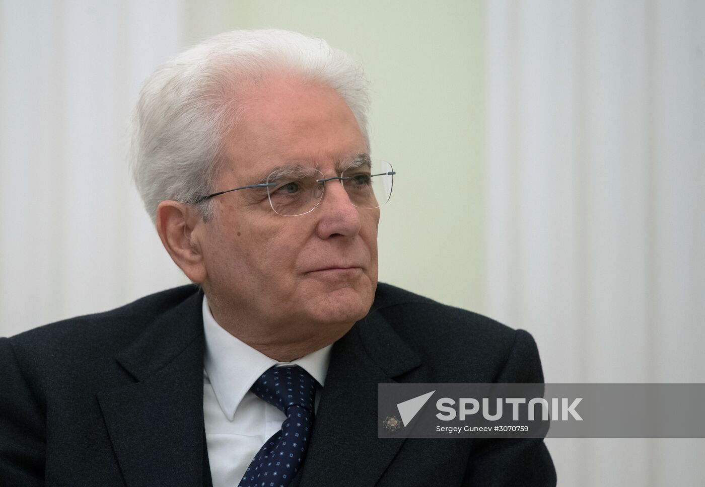 Vladimir Putin meets with Italian President Sergio Mattarella