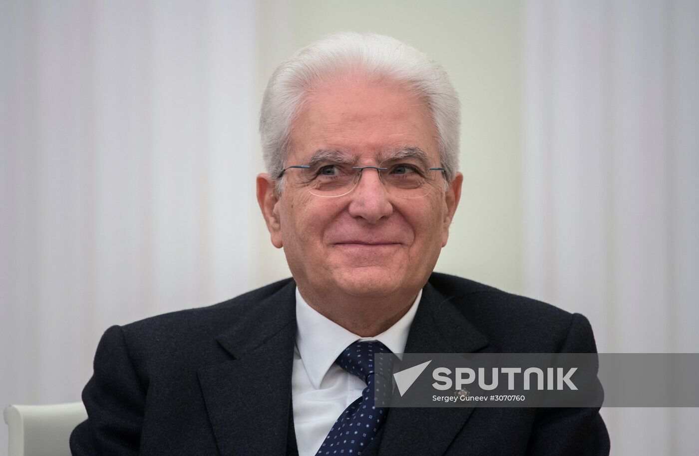 Vladimir Putin meets with Italian President Sergio Mattarella