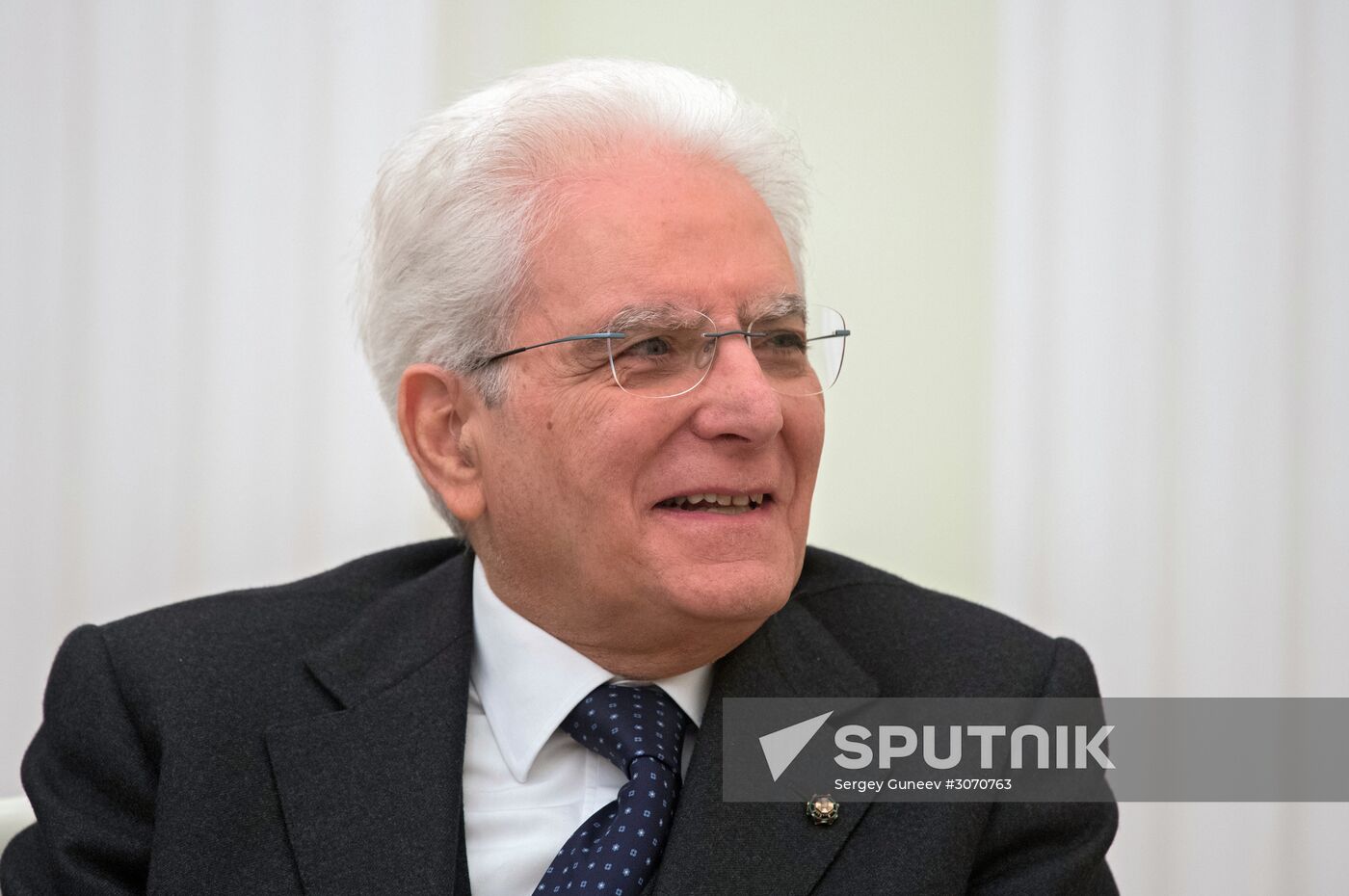 Vladimir Putin meets with Italian President Sergio Mattarella