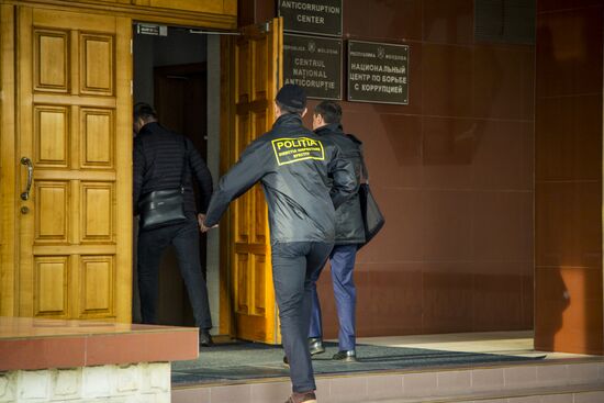 Search at Moldovan Government