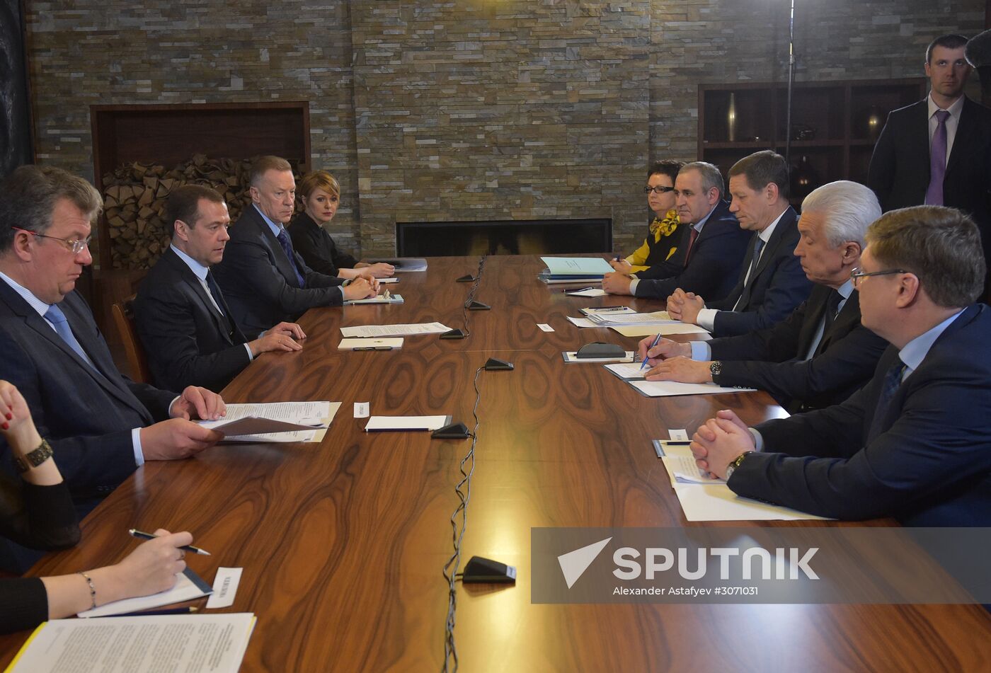 Russian Prime Minister Dmitry Medvedev meets with United Russia party leadership