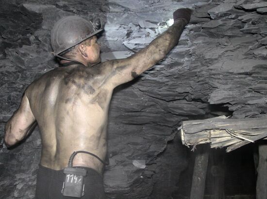 Torezantratsit mine in Donetsk Region