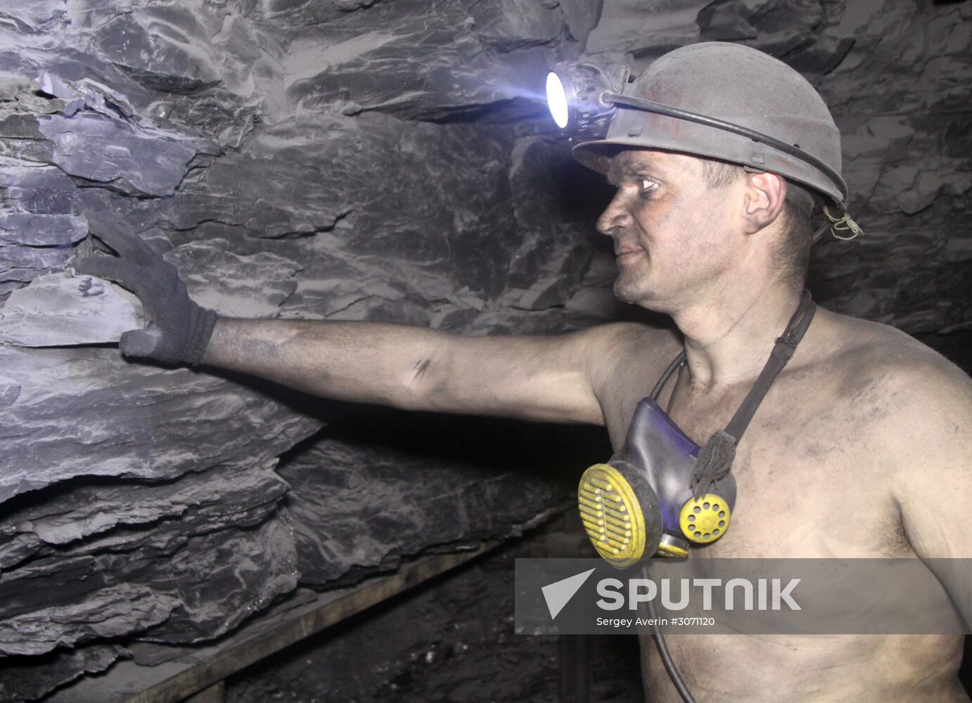 Torezantratsit mine in Donetsk Region